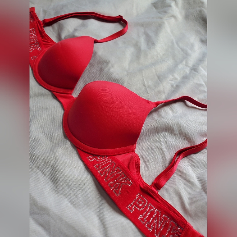 VS PINK Pretty Red Glittery Silver Bra 32A NEW